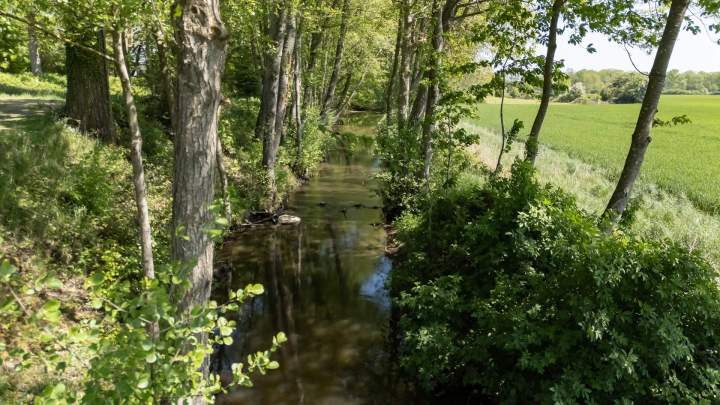 Camping à la campagne à Beaulieu dans l'Orne